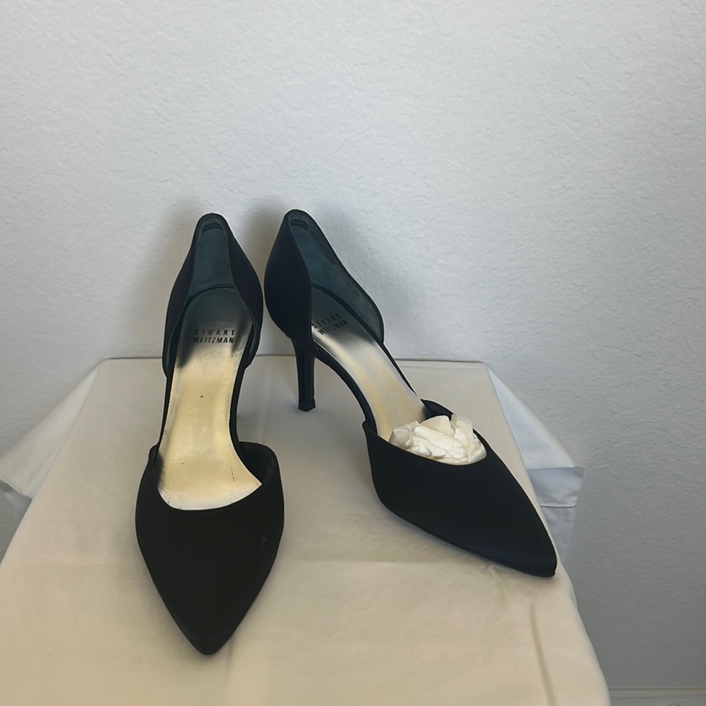 Stuart Weitzman pumps